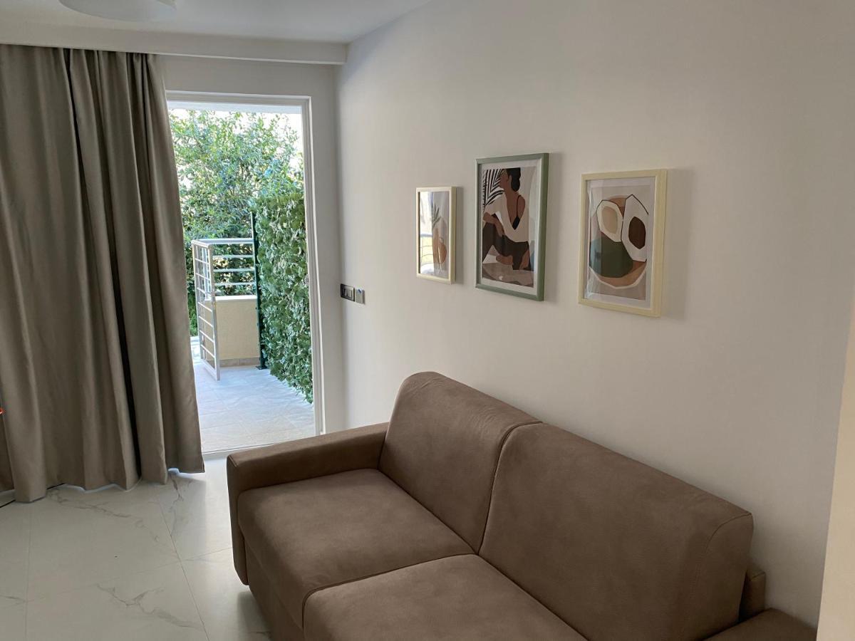 Deluxe Pool Apartment 4 Petrovac Dış mekan fotoğraf
